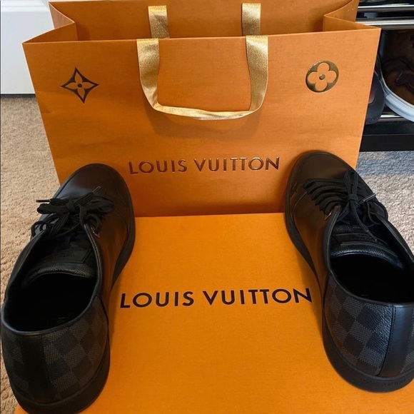 Louis Vuitton Line-Up Sneaker - Picture 1 of 6